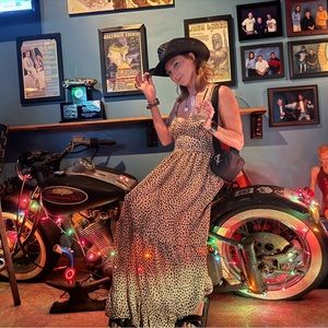 Meet your Posher, Haley